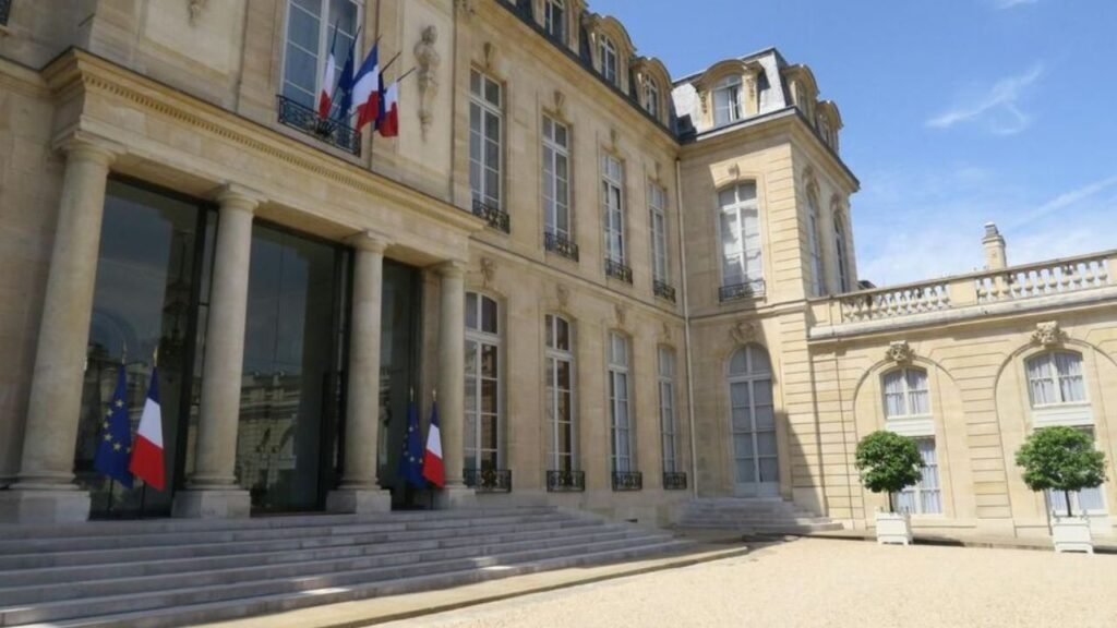 Des enquêteurs financiers